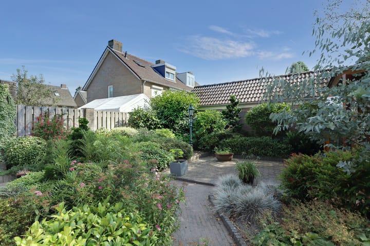 Foto 32 van Doornboomstraat 26