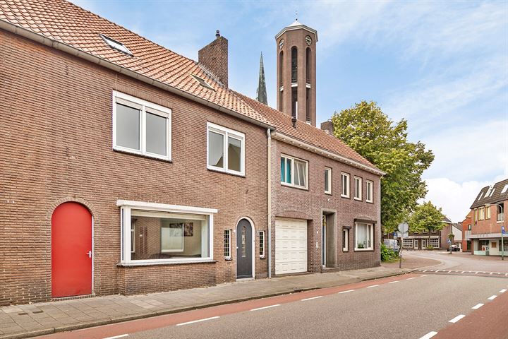 Bekijk foto 1 van Hoofdstraat 4