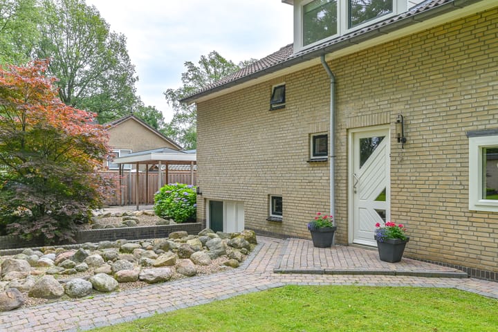 Foto 10 van Paasbergstraat 5