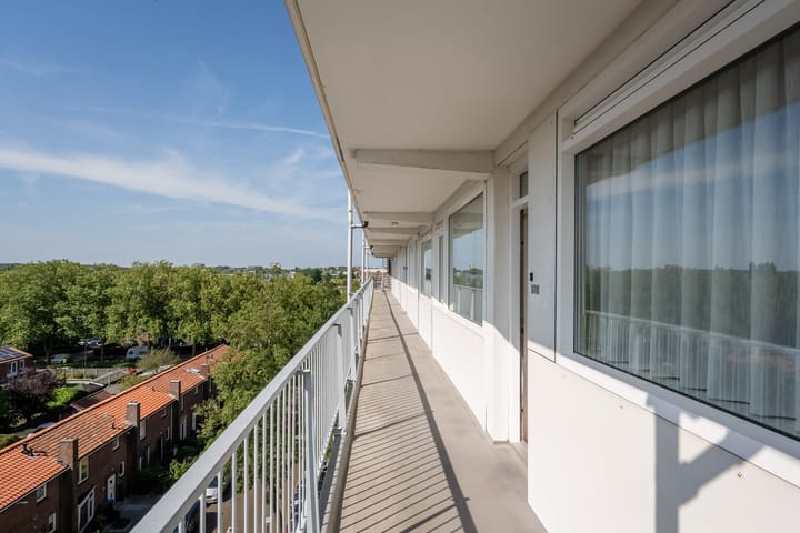 Foto 9 van van Hogendorplaan 270