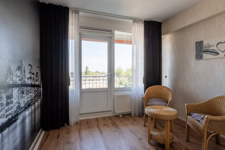 Foto 29 van van Hogendorplaan 270