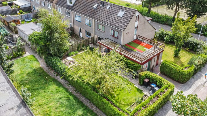 Foto 42 van Amazonestraat 1