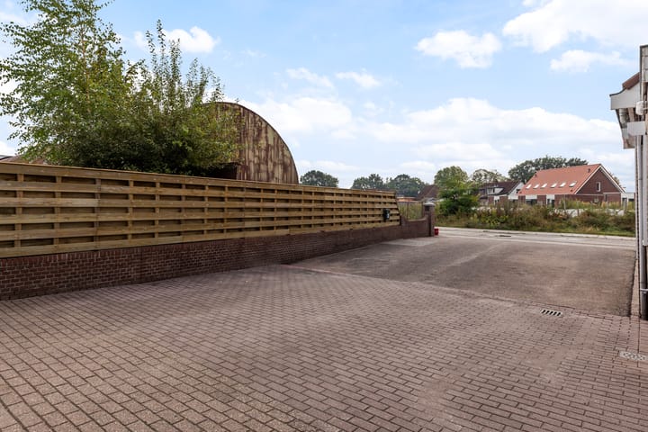 Foto 8 van Mezenweg 15