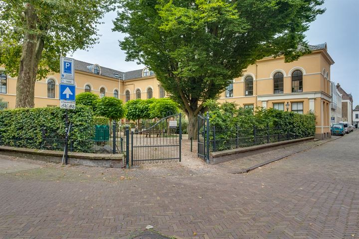 Bekijk foto 42 van Bagijnenstraat 29