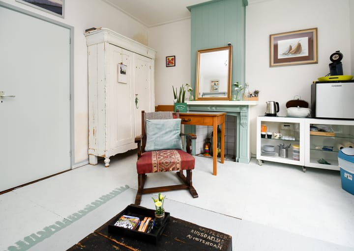 Photo 12 of Landerum 8