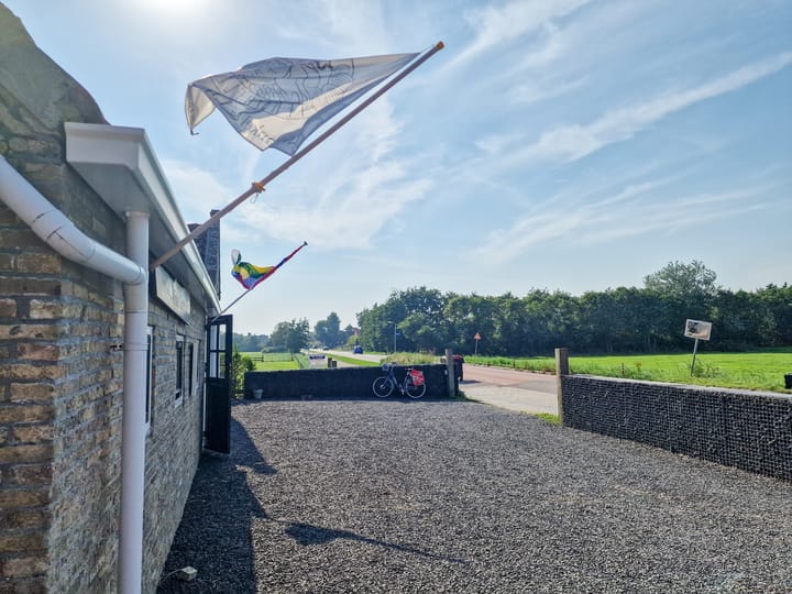 Photo 36 of Landerum 8