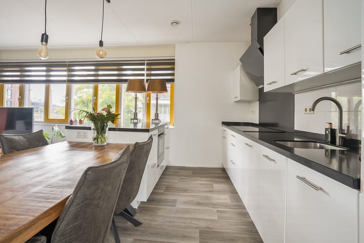 Foto 15 van Buigerij 4