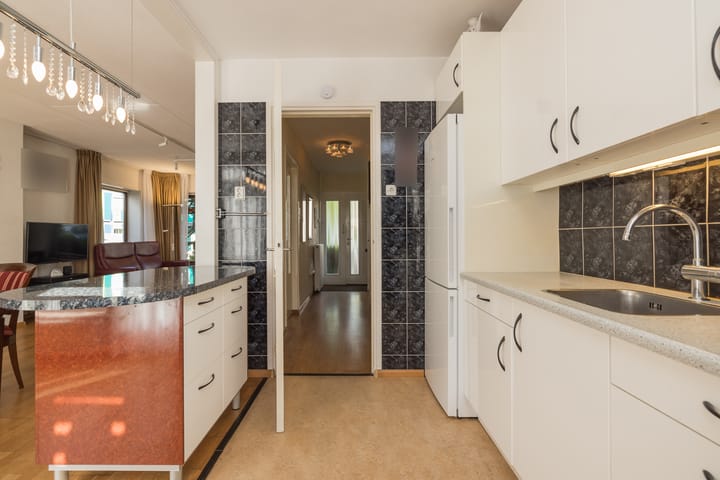 Foto 18 van van den Woudestraat 20