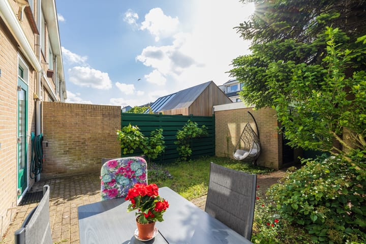 Foto 21 van van den Woudestraat 20