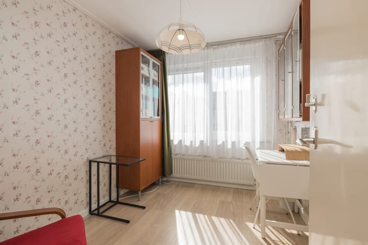 Foto 33 van van den Woudestraat 20