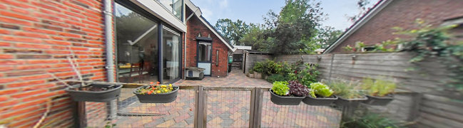 View 360° photo of Voortuin of Prins Bernhardstraat 38