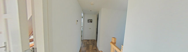 View 360° photo of Hal of Prins Bernhardstraat 38