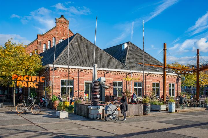 Bekijk foto 44 van Van Oldenbarneveldtstraat 13-H