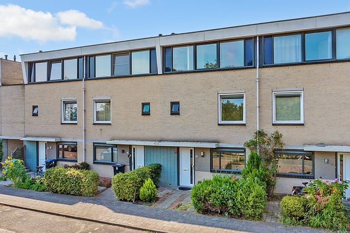 Photo 1 of Catharina van Renneslaan 59