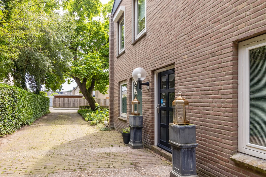 Foto 23 van van Steenhuijslaan 9