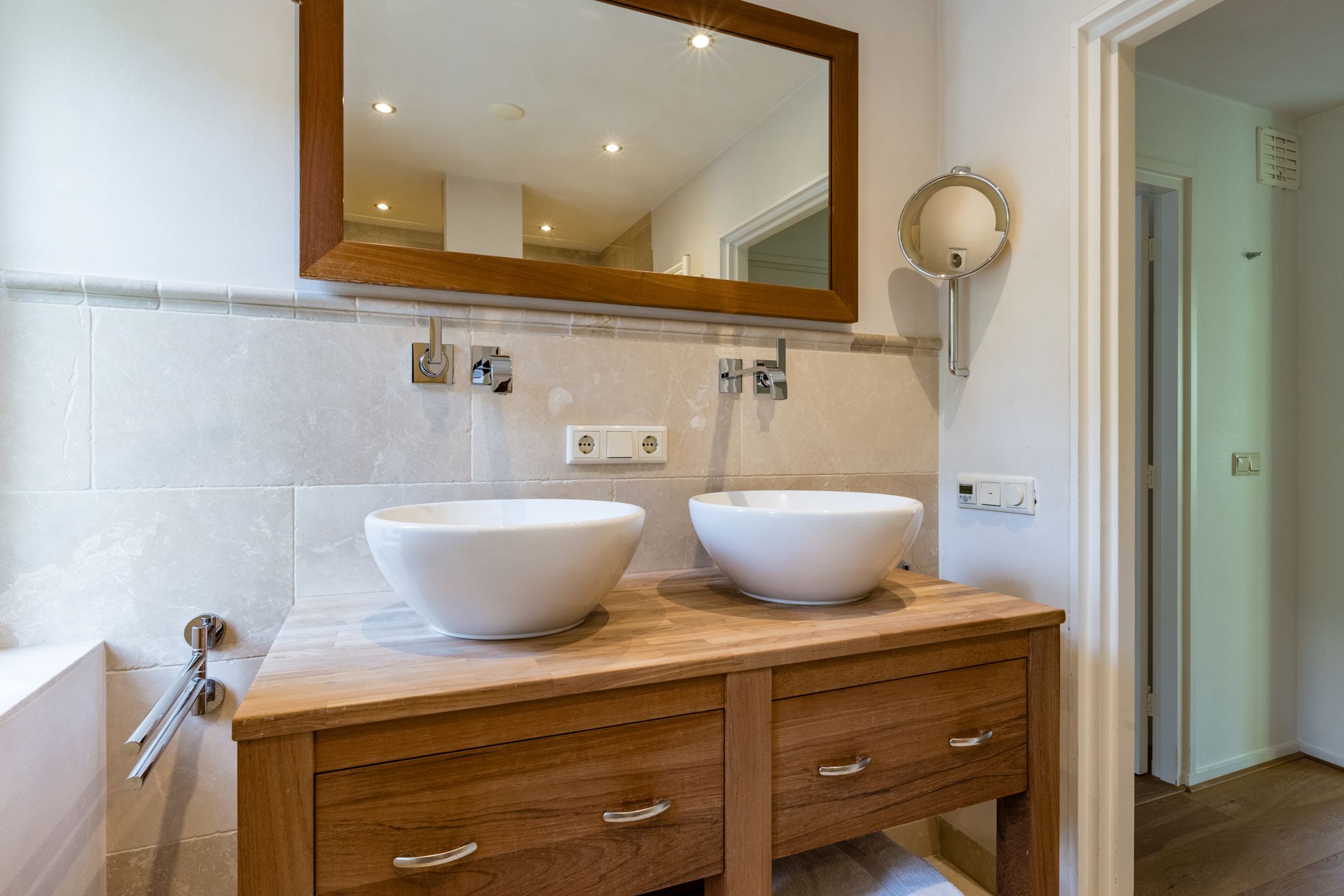 Foto 42 van van Steenhuijslaan 9