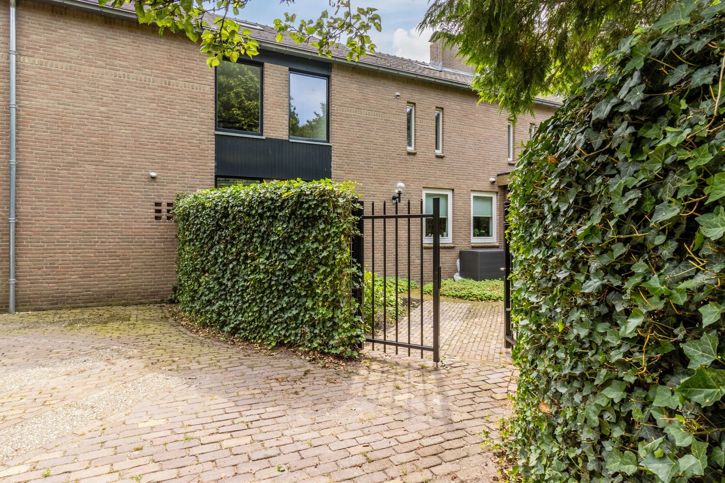 Foto 65 van van Steenhuijslaan 9