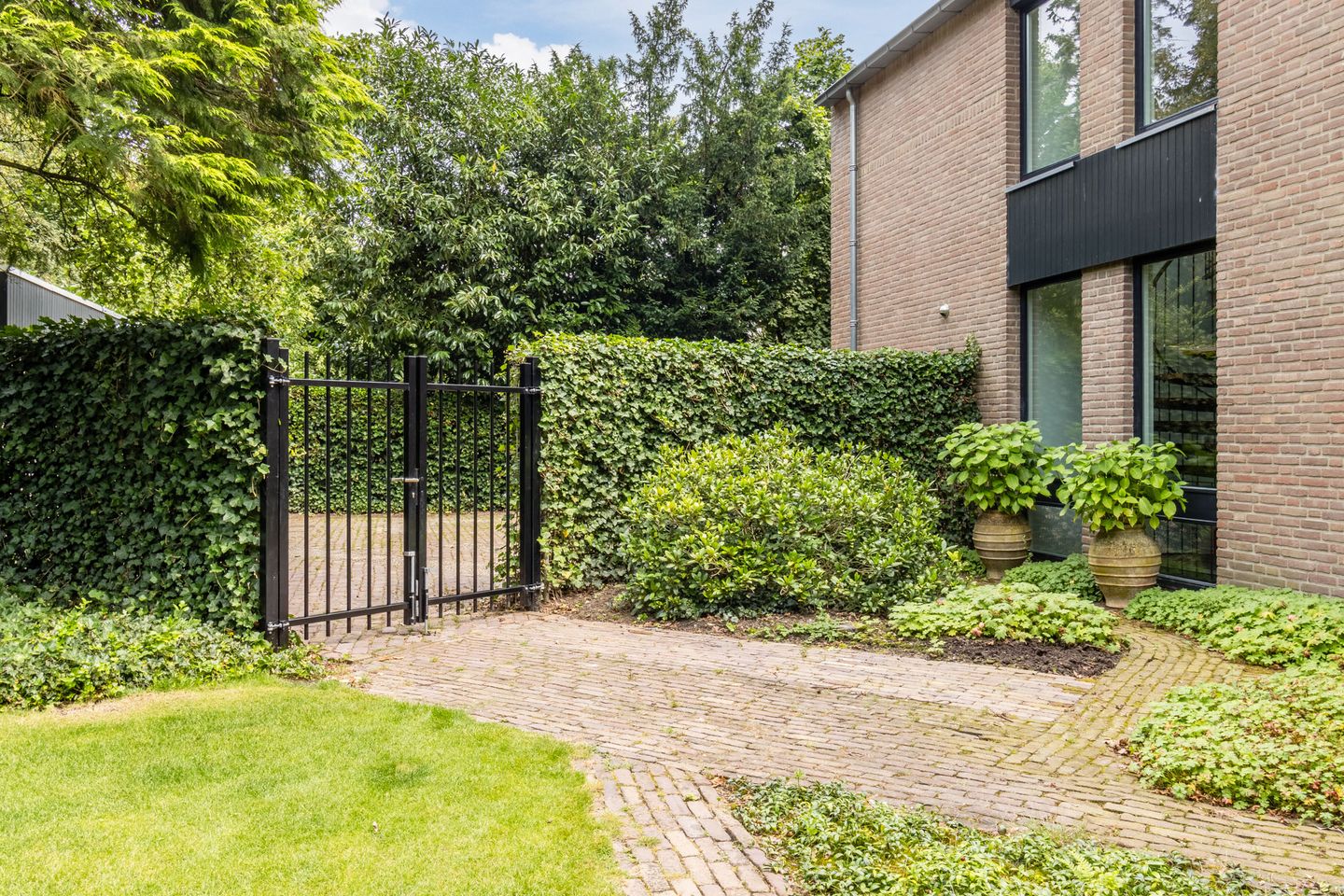 Foto 64 van van Steenhuijslaan 9