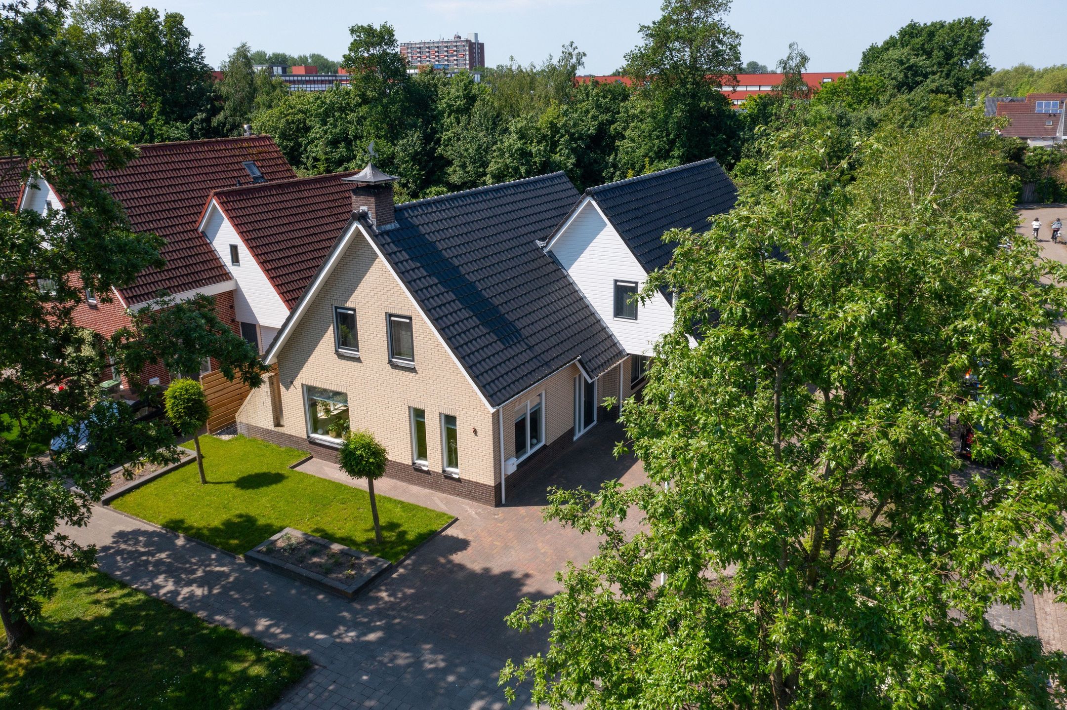 Foto 3 van Karturf 2