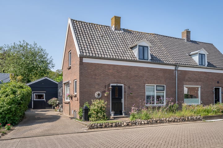 View photo 44 of Schoolstraat 41