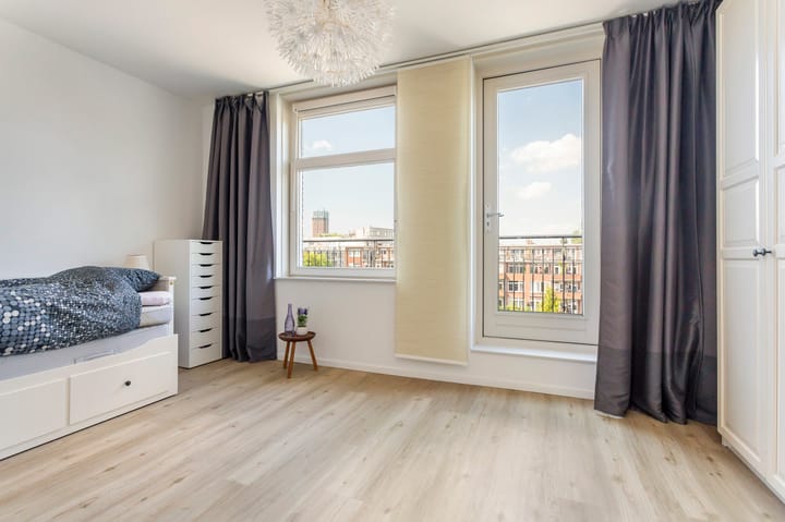 Photo 33 of Palestinastraat 137