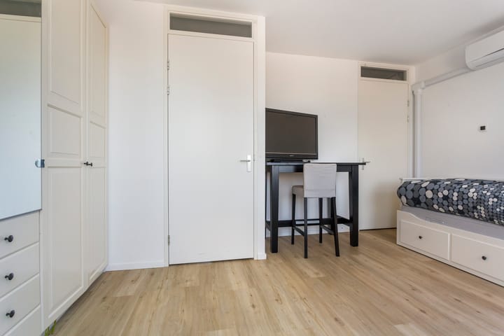 Photo 36 of Palestinastraat 137