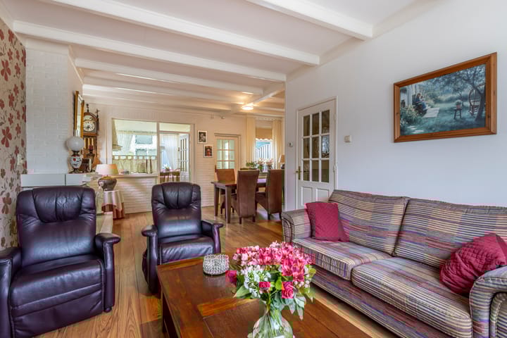 Photo 14 of Lozestoep 16