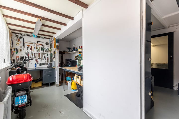 Photo 36 of Lozestoep 16