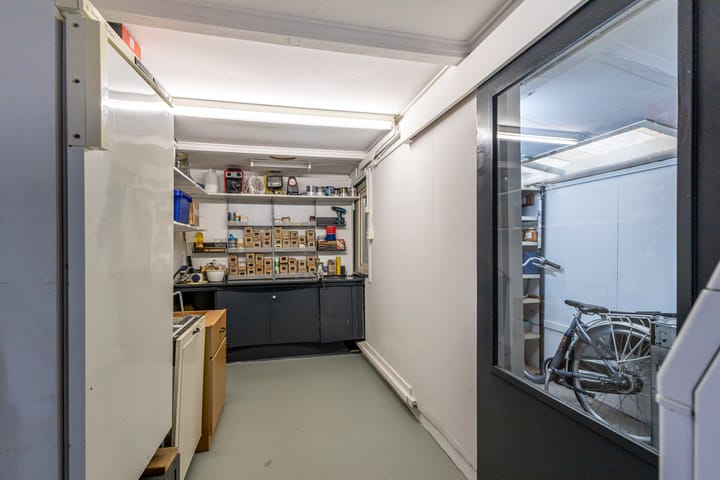 Photo 37 of Lozestoep 16