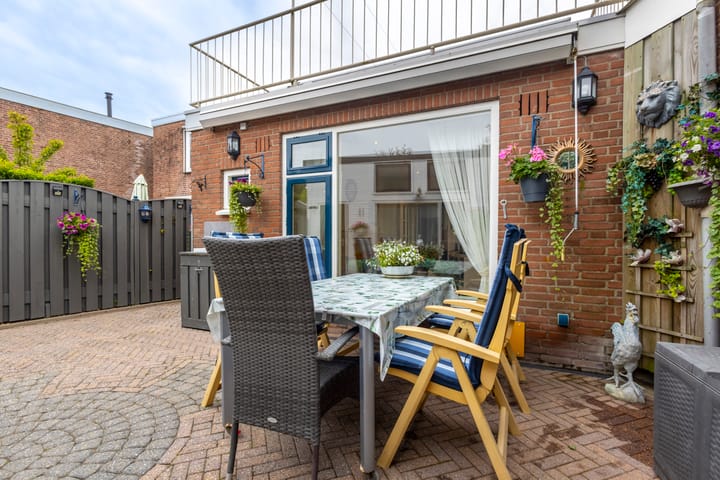 Photo 41 of Lozestoep 16