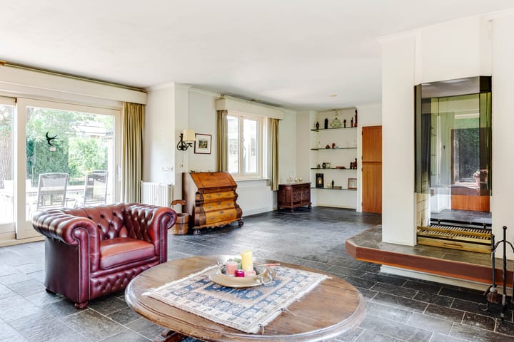 Photo 4 of Kennemerstraatweg 15