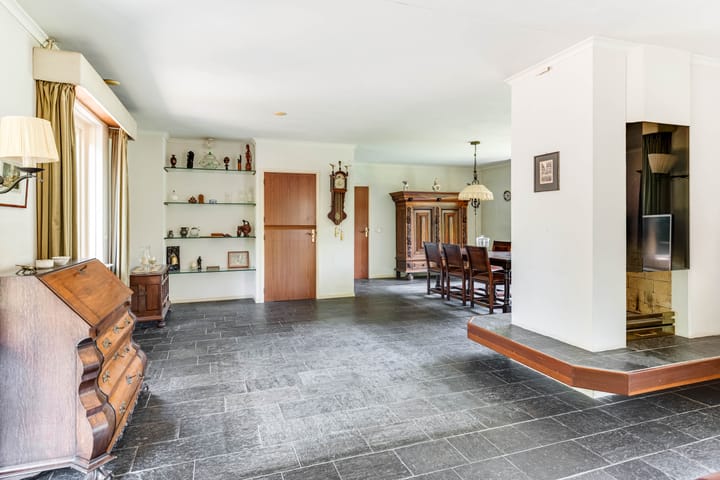 Foto 8 van Kennemerstraatweg 15