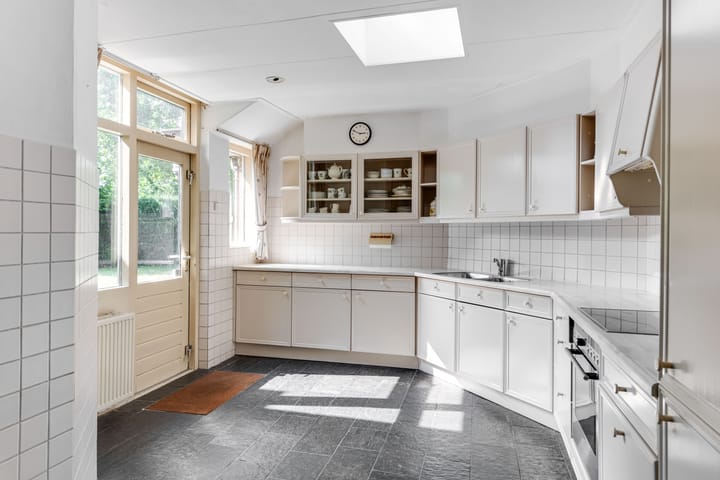 Foto 19 van Kennemerstraatweg 15