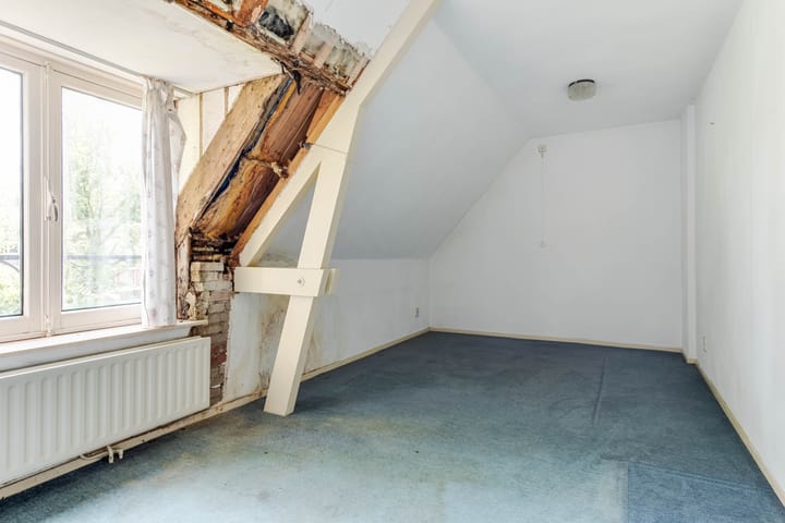 Foto 31 van Kennemerstraatweg 15