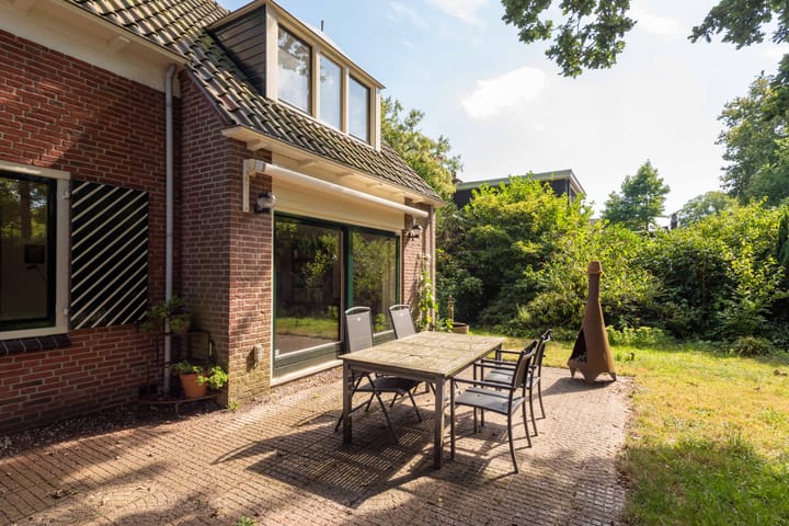 Foto 39 van Kennemerstraatweg 15