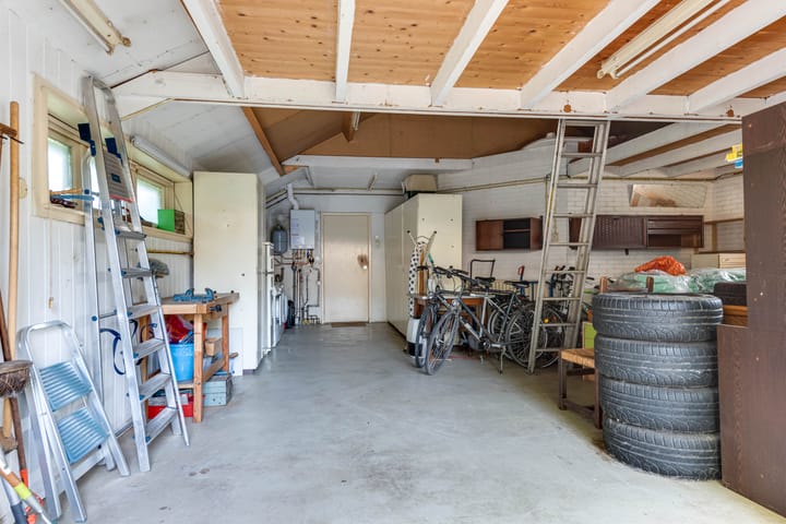 Foto 43 van Kennemerstraatweg 15