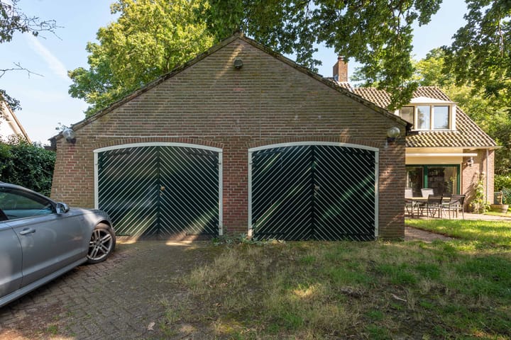 Foto 44 van Kennemerstraatweg 15