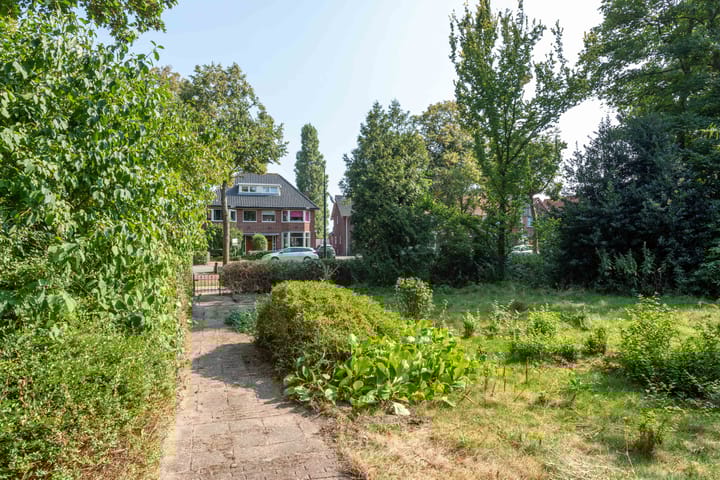 Foto 48 van Kennemerstraatweg 15