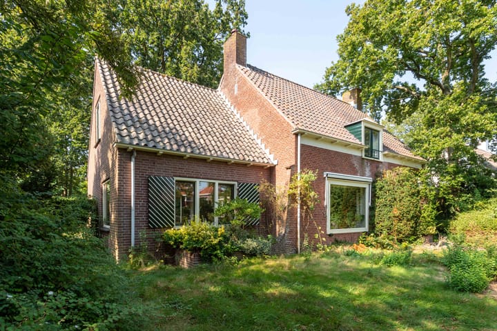 Foto 52 van Kennemerstraatweg 15