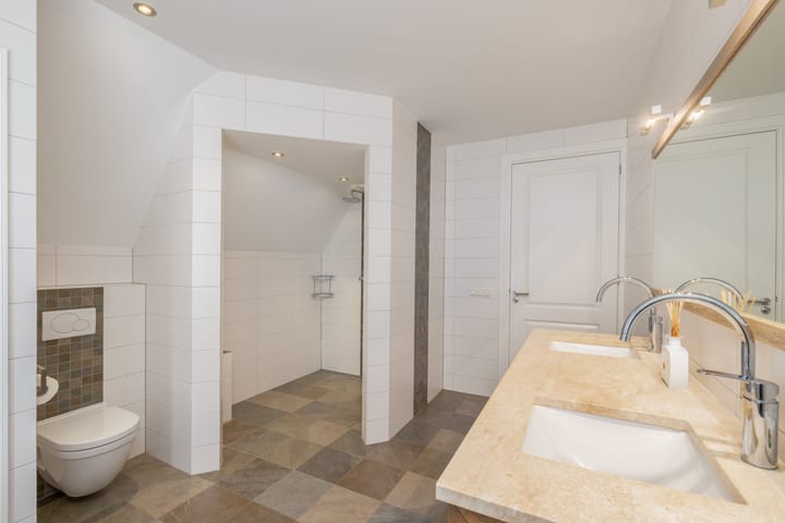 Photo 30 of Provincialeweg 70