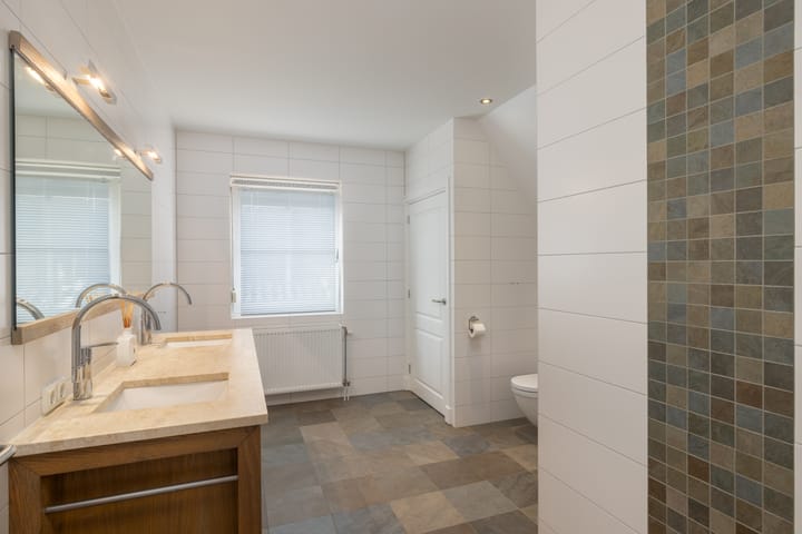 Photo 31 of Provincialeweg 70