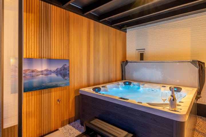 Photo 37 of Provincialeweg 70