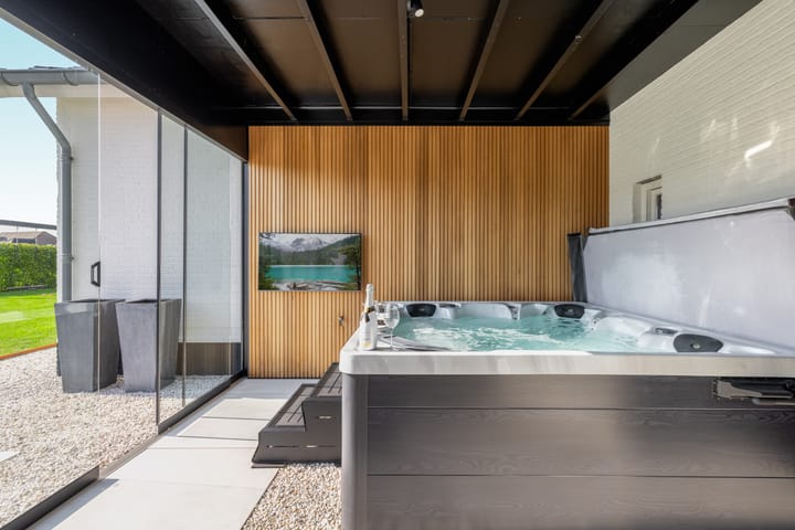 Photo 38 of Provincialeweg 70