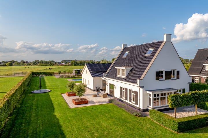 Photo 86 of Provincialeweg 70