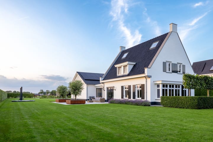 Photo 2 of Provincialeweg 70