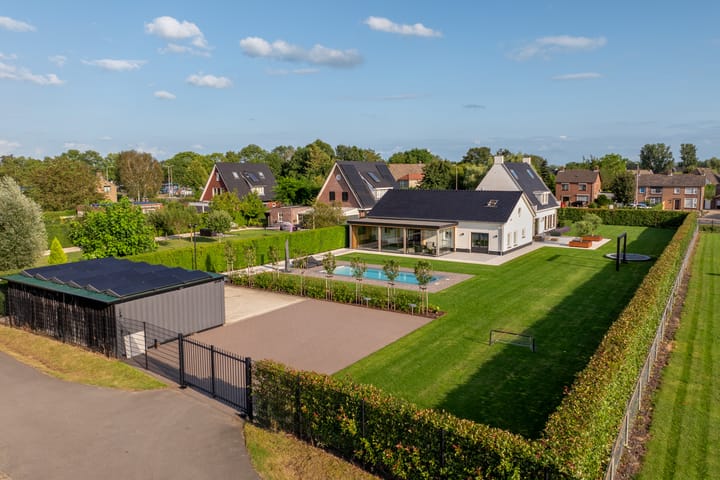 Photo 93 of Provincialeweg 70