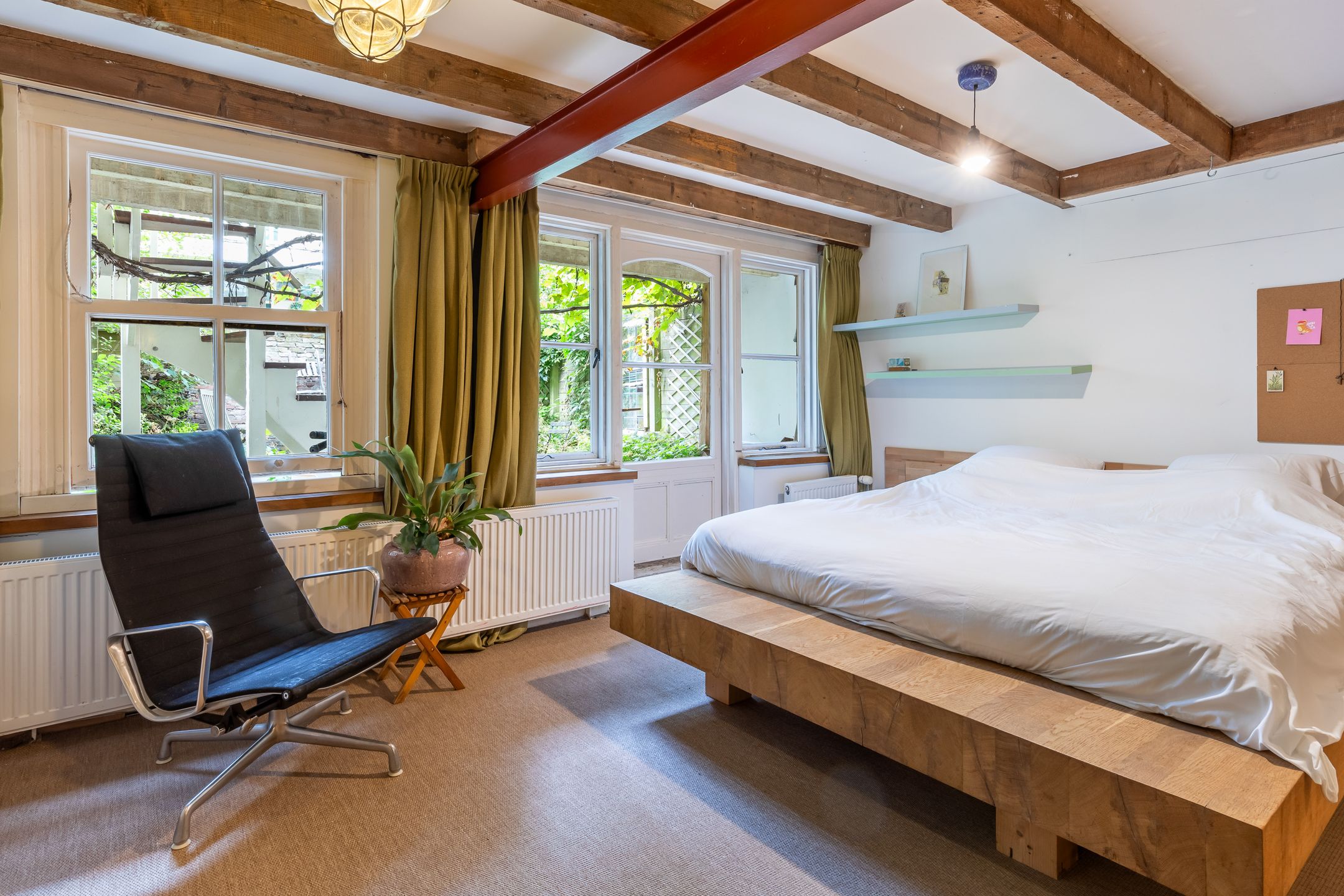 Foto 33 van Doedesstraat 17-A