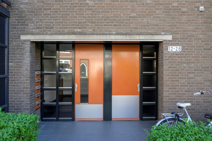 Bekijk foto 5 van Graaf Adolf van Nassaustraat 28