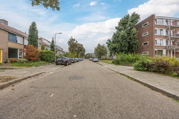 Bekijk foto 30 van Aubadestraat 70