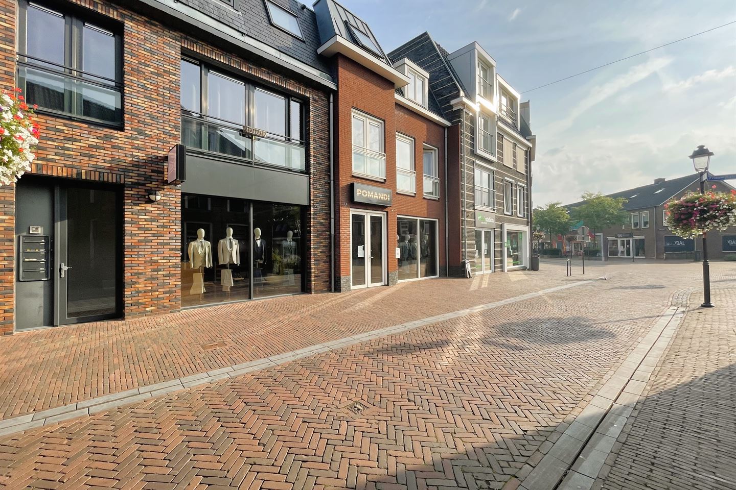 Bekijk foto 3 van Langestraat 44